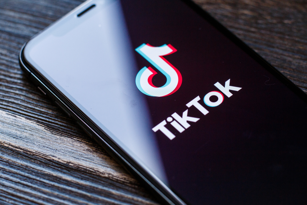 What is TikTok? Why Is It So Popular? (2023)